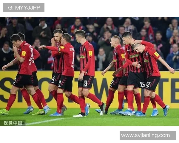 萨尔布吕肯迎战科隆力争主场胜利展现实力与斗志